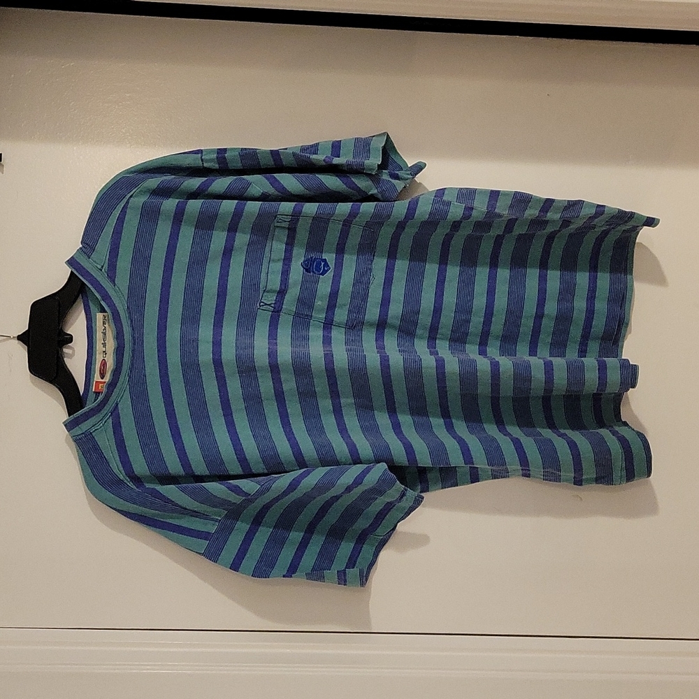 MENS QUIKSILVER TSHIRT SIZE XL